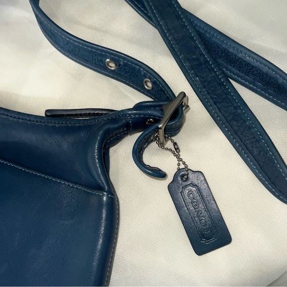 COACH 9136 LEGACY Blue GLOVE LEATHER S ZIPPERED MESSENGER CROSS-BODY - Picture 7 of 9